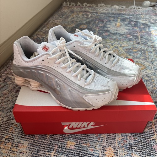 Nike shox youth taglia - r4,