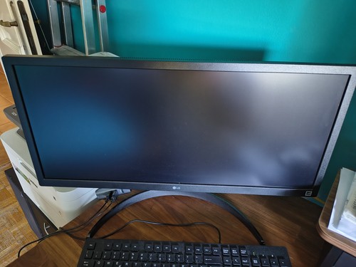 Monitor ultrawide 21 9 - 26", 21:9