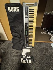 KORG X50 con adattatore AC