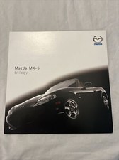 Brochure pieghevole e listino