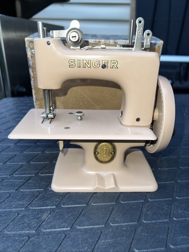 Macchina cucire vintage - macchina,