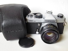 Topcon RE 300 SLR  Camera + RE Topcor  55mm f 1,7