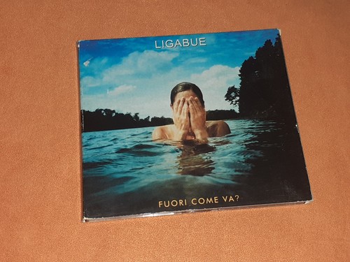 Luciano ligabue fuori - -,