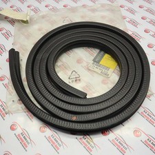 GUARNIZIONE PORTA ANTERIORE