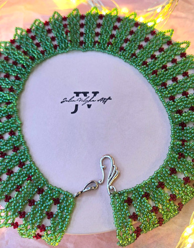 Collana girocollo ucraino