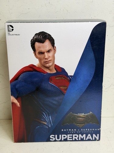 Batman superman dawn of - v,
