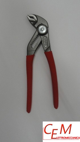 Pinza regolabile