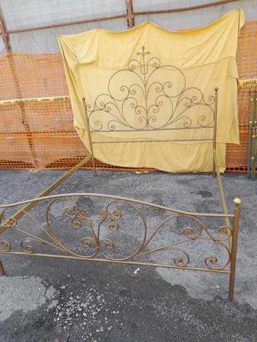 Letto ferro riccioli - ferro,