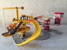 Hot Wheels Micro, 2 Playset pompieri/lavori in corso, personale e mezzi, anni 90