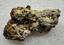 Magnetite e Pirite su Limonite