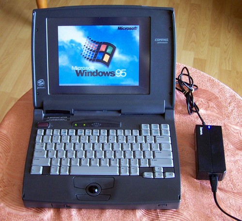 Vintage 1996 compaq armada - vintage,