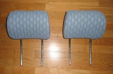 2 poggiatesta modello QUADRO