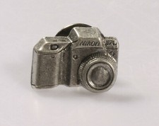 Prl nikon pin badge - nikon,