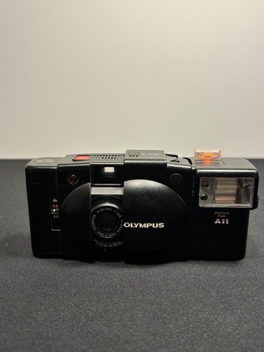 Olympus xa2 vintage 35mm - olympus, point