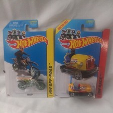 NUOVO LOTTO DI 2 HW HOT WHEEL