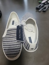 Nautica - ,