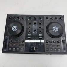 Native Instruments Traktor Kontrol S2 MK2 Controller per DJ