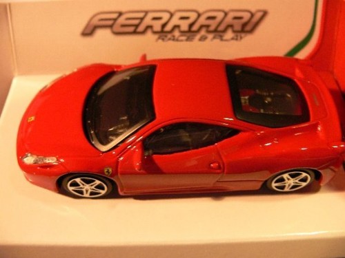Burago ferrari 458 italia - 1/43,