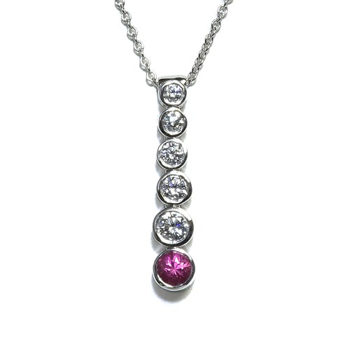 Collana goccia laureata