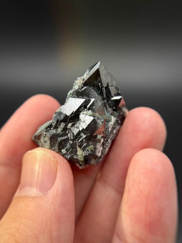 Magnetite 25g dalla miniera - , di