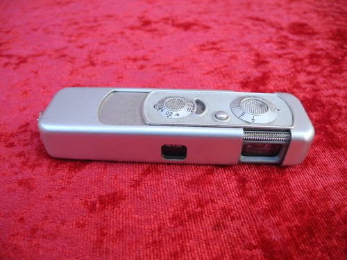 Fotocamera miniatura minox - miniatura, a