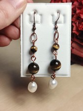 Orecchini donna lunghi rame pietre dure Occhio di Tigre Perle di fiume handmade