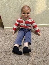 Willie Talk Ventriloquo