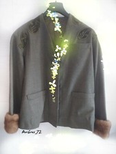 Giacca con dettagli sartoriali