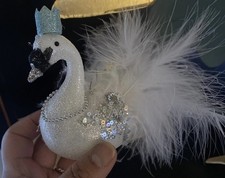 Elegante Cigno Bianco