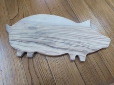 SOLID WOOD CUTTING BOARD