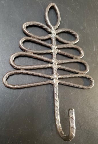 Gancio appendiabiti curvo