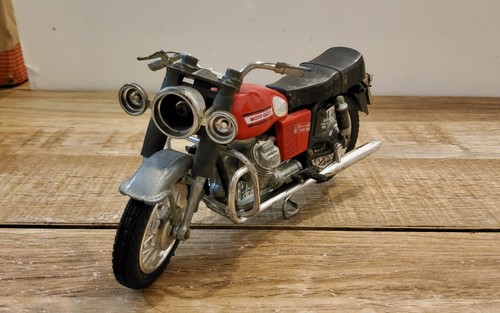 Moto guzzi spécial 1 18 - v,