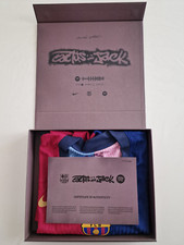 BARCELLONA NIKE SHIRT TRAVIS