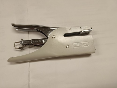 Cucitrice pinza metallo - a,