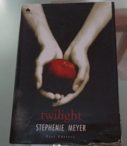 Twilight stephanie meyer - twilight,