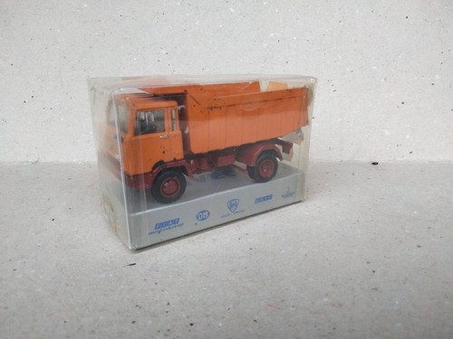 Vecchie auto fiat iveco - auto,