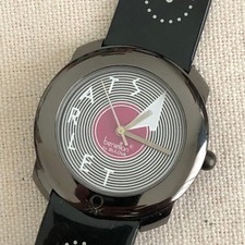 Benetton bulova quartz - by,