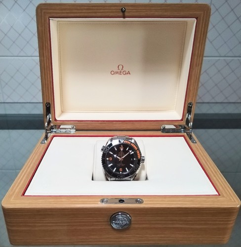 Omega seamaster planet ocean - planet,