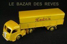 DINKY TOYS  FRANCE.  PANHARD