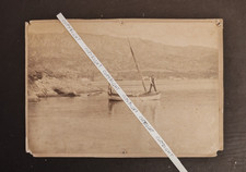 UOMINI IN BARCA PAESAGGIO ANTICA FOTO ALBUMINA