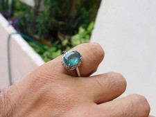 Splendido anello ovale con