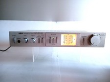 Akai AM - U 11 amplificatore