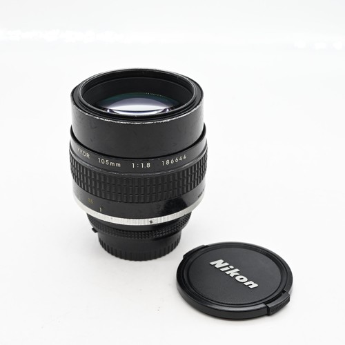 Nikon nikkor 105mm f1 8 - ai-s, f1.8