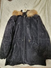 Parka In Pelle Scamosciata Nera Con Cappuccio Foderato E Bordato In Pelliccia 