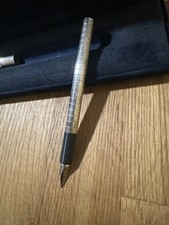 Aurora Hastil Fountain Pen –
