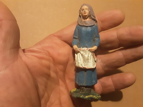 Vecchissimo personaggio per - vecchissimo,