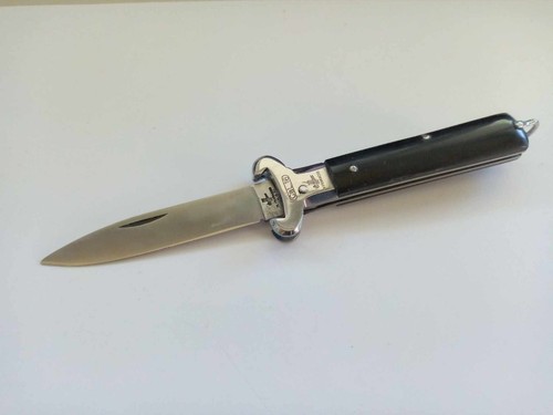 Coltello collezione apertura