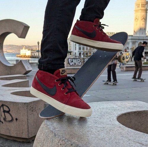 Rare find nike - rare,