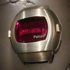 VINTAGE 1970  QUARTZ PULSAR P3