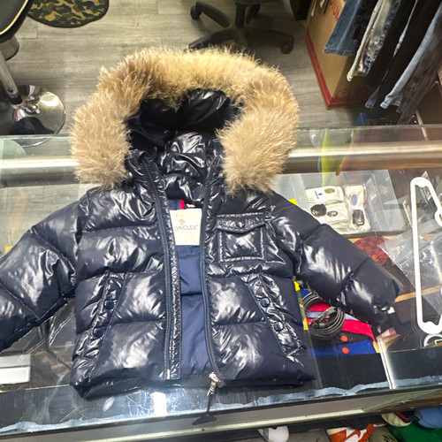 Moncler giubbino piumino blu